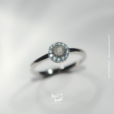 April Birthstone-Rough Grey Diamond Classic Ring