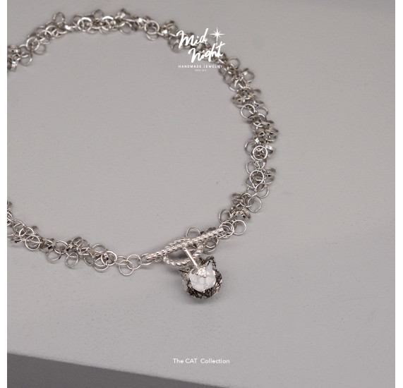 Limited Collection-Black Rutile Cat Silver Loop Bracelet