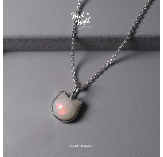 Limited Collection-Bezel Cat Opal Necklace