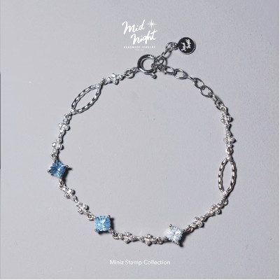 Chapter Thirteen-Miniz Stamps Bracelet
