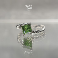 May Birthstone-Diopside Thorn Stamp Ring May Birthstone-Diopside Thorn Stamp Ring